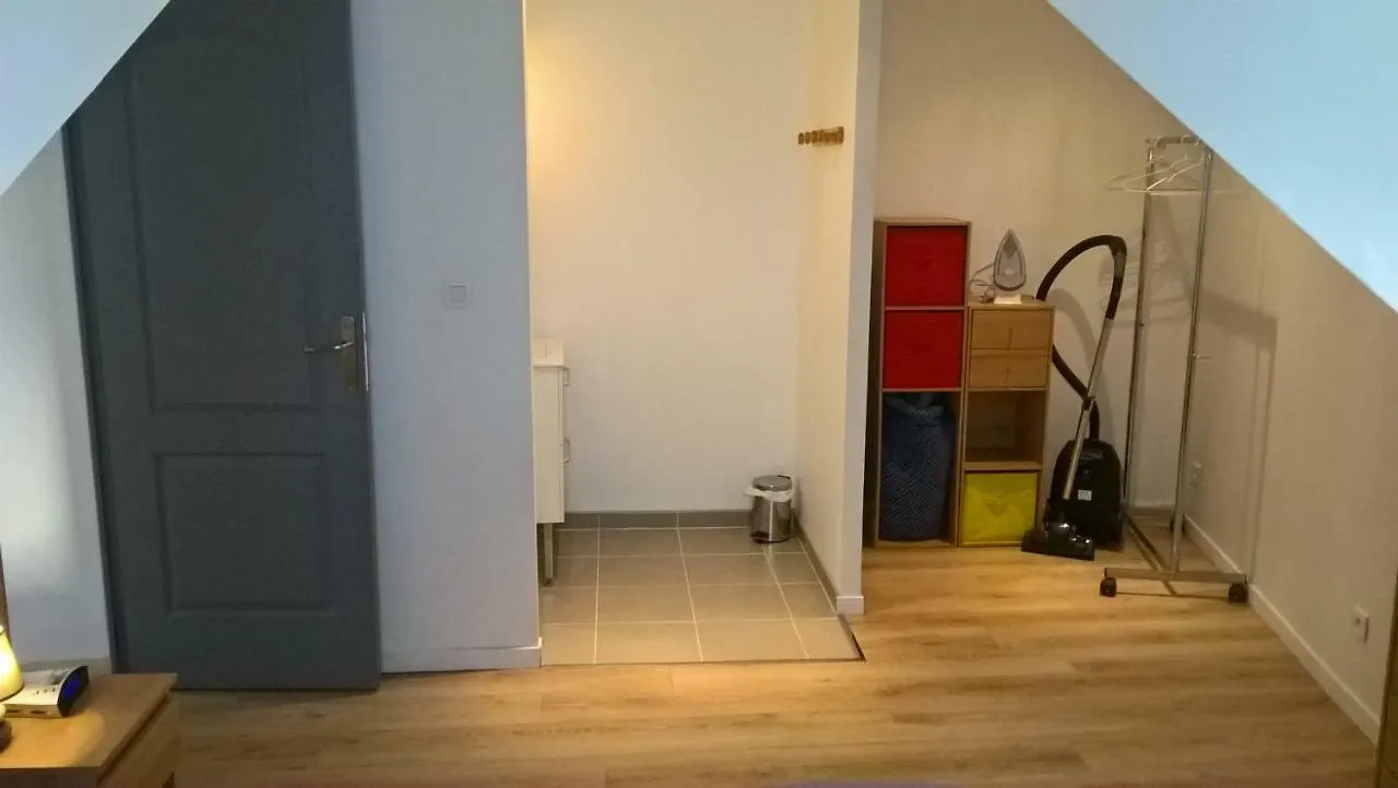 Apartamento Rent4Night Grenoble Europole 0*,